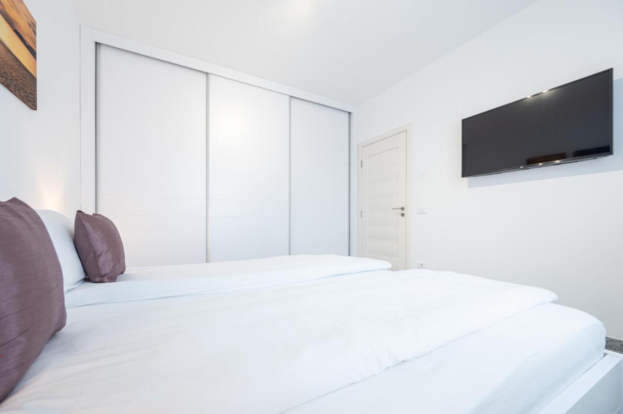 Appartement Casa Fischer à Ciheiu Extérieur photo